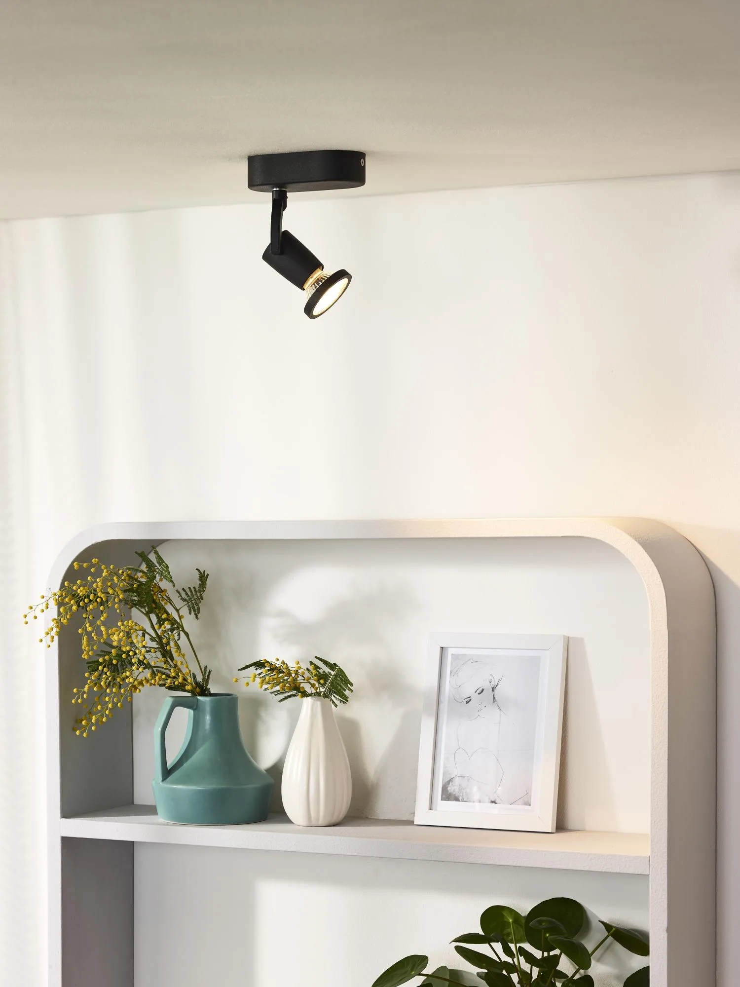 JASTER-L. Ceiling spot.-Black-LED-2xGU10-5W-2700K – Obrázok 3
